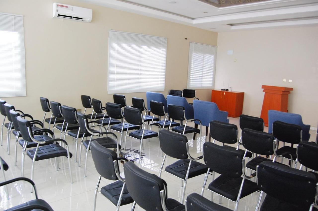 R & K Guest Palace Kano Exterior foto